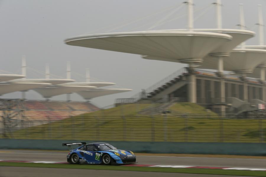  Porsche 911 GT3 RSR 2012 года  (фото 304 из 429)